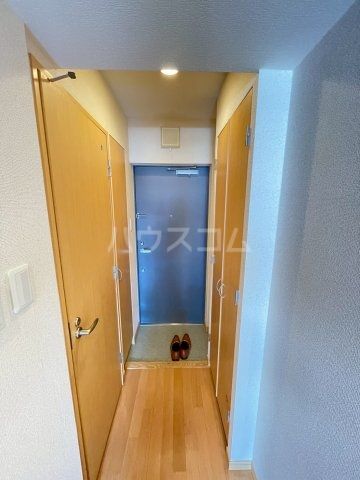 ヴィルヌーブの玄関写真