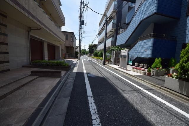 その他　物件周辺（その他）まで1m