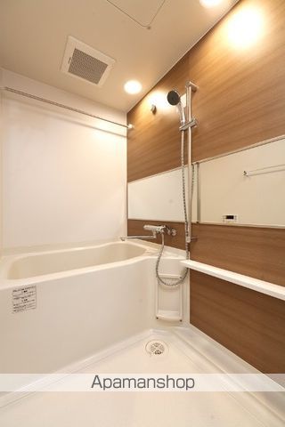 地下鉄空港線 天神駅 徒歩4分 13階建 築15年の風呂写真