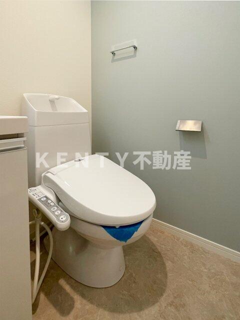トイレ　清潔感のあるトイレです