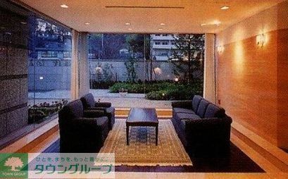 エントランス　★お問い合わせはタウンハウジング町田店まで★