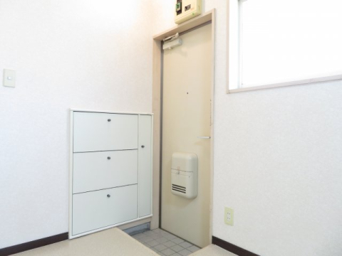 玄関　シューズボックスあり
