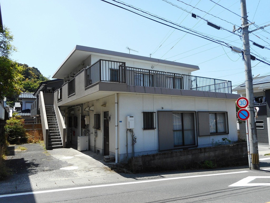 自由ヶ丘コーポの建物外観