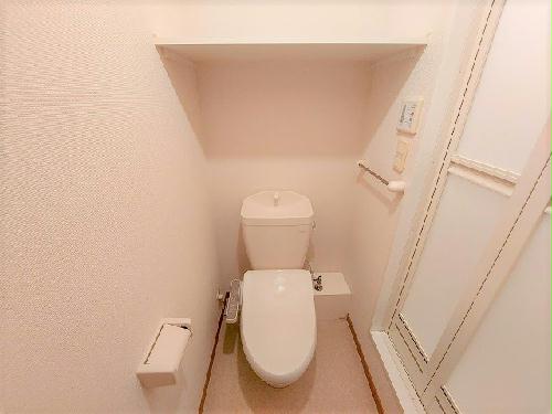 トイレ　バス・トイレ別で快適です。