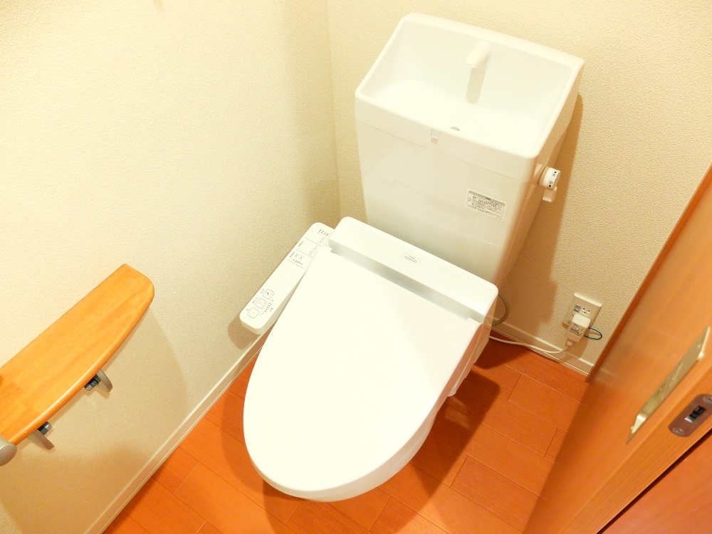 【シャーメゾン大新屋　Ａのトイレ】