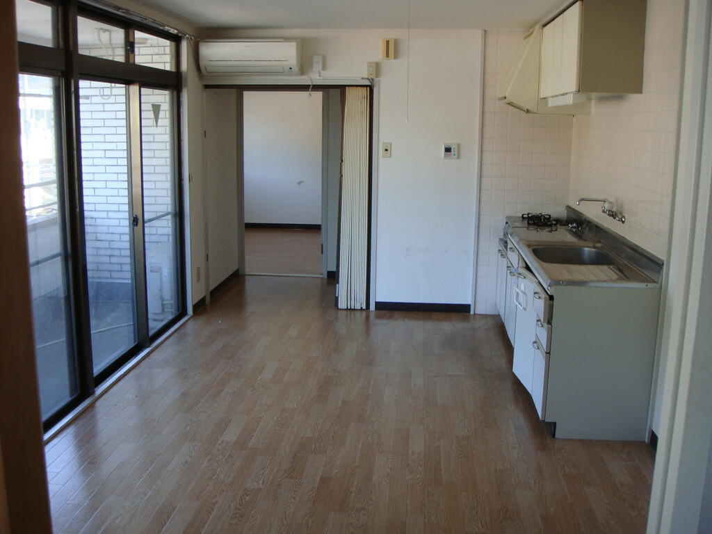 皐月マンションのキッチン写真
