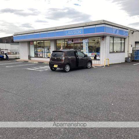コンビニ　ローソン甲西中央三丁目店（コンビニ）まで842m