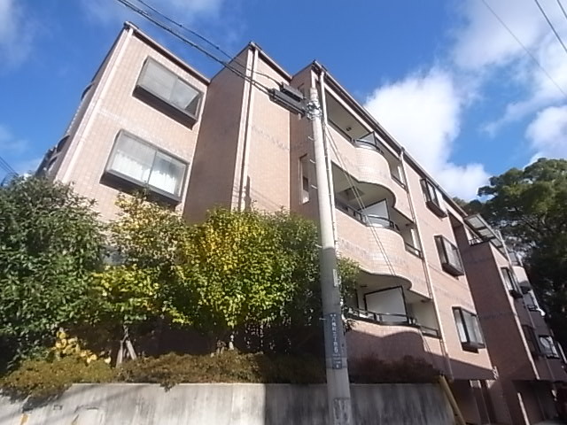 神戸市灘区八幡町のマンションの建物外観