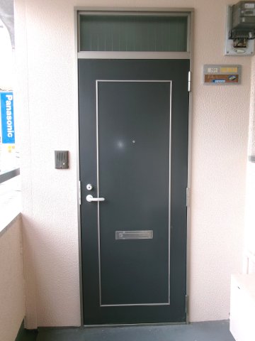 マンション大塚の玄関写真