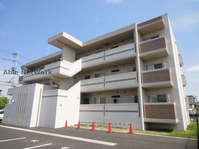 熊本市東区秋津のマンションの建物外観