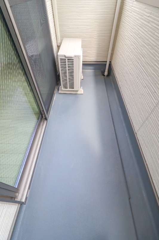 バルコニー　図面と現状に相違がある場合には現状を優先