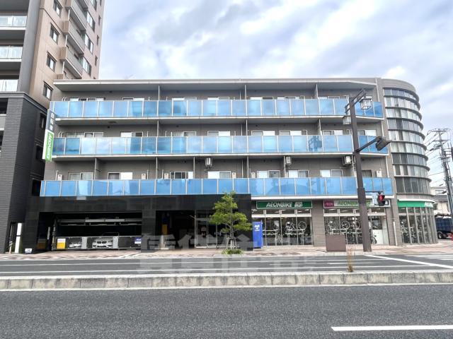 広島市南区段原日出のマンションの建物外観