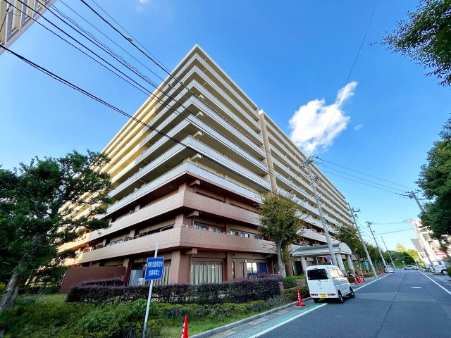 【レクセルマンション幕張ブリーズの建物外観】