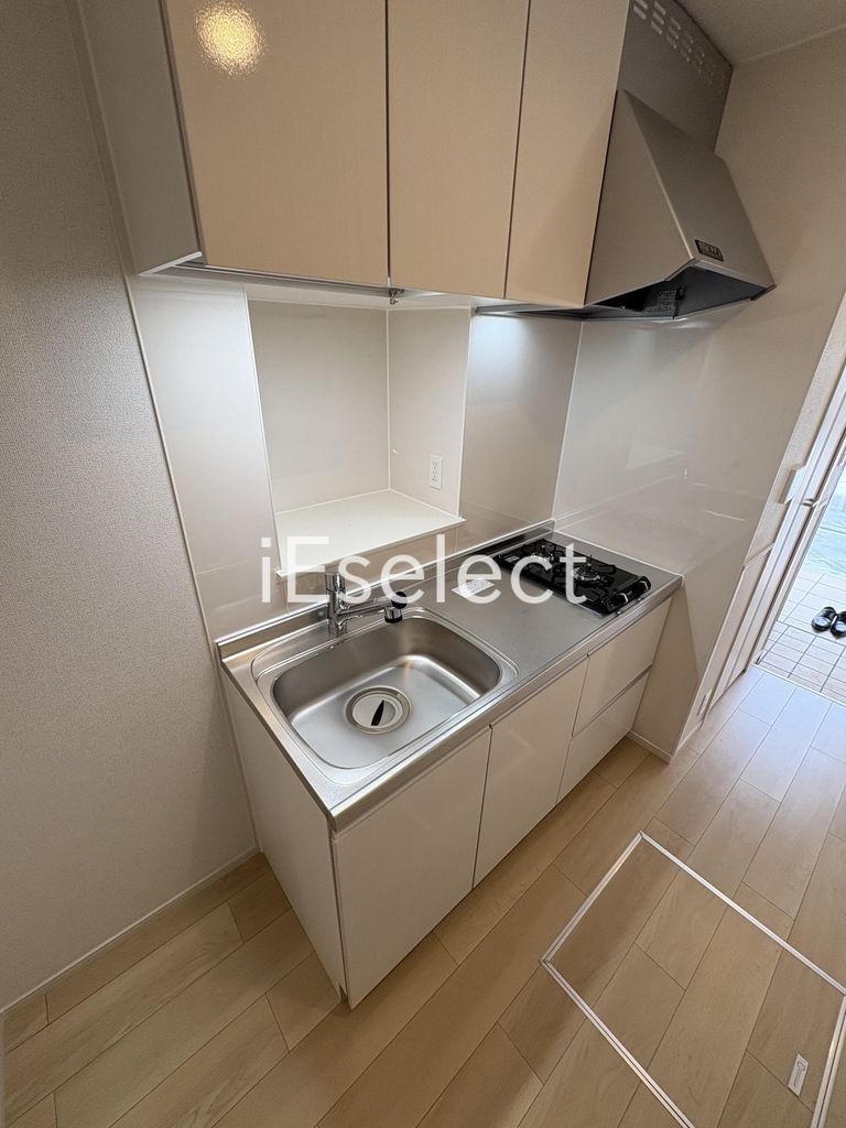 キッチン　収納の多いシステムキッチン♪