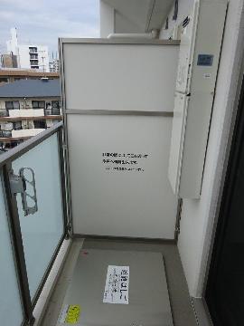 　バルコニー　ベランダ