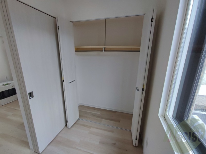 収納　収納もバッチリあるのでお部屋が片付きますよ！