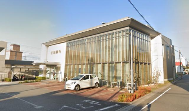 銀行　四国銀行 鳴門支店（銀行）まで722m