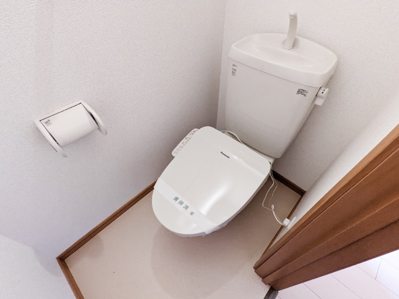 トイレ　図面と現状に相違がある場合には現状を優先