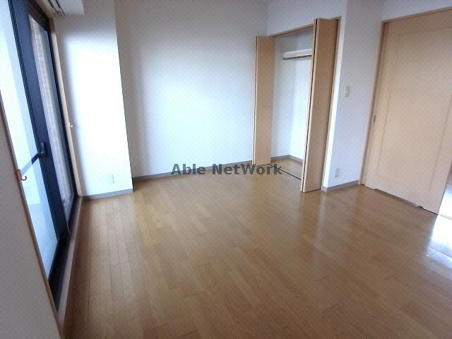 居室・リビング　洋室