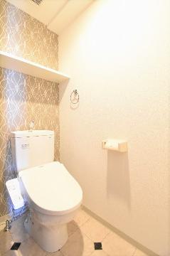 トイレ　シャワー付トイレ