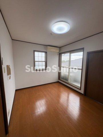 居室・リビング　使いやすい居間です