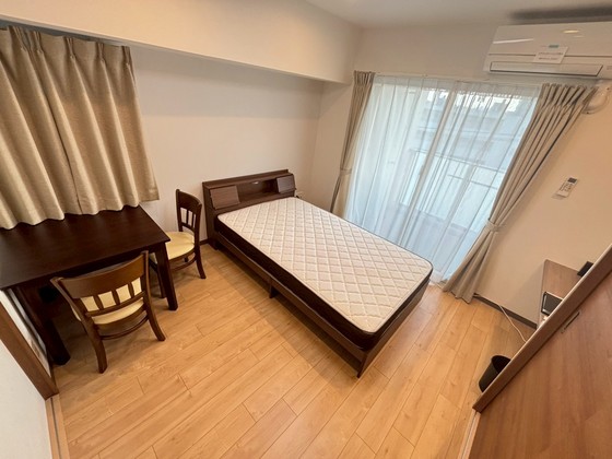 居室・リビング　※別部屋の写真です