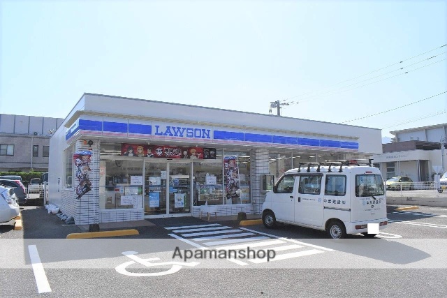 コンビニ　ローソン（コンビニ）まで662m