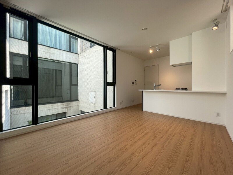 居室・リビング　内観