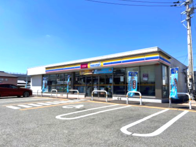 コンビニ　ミニストップ 徳島末広店（コンビニ）まで699m