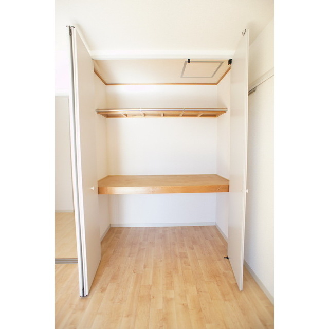 収納　奥行きのある収納