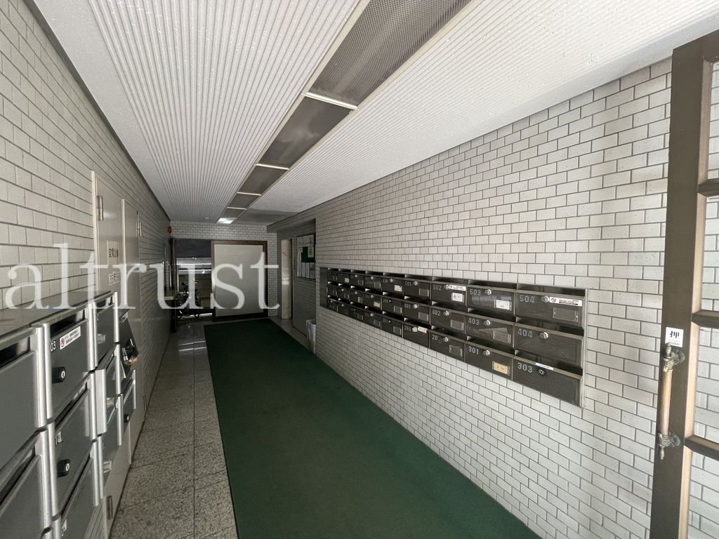 エントランス　エントランス