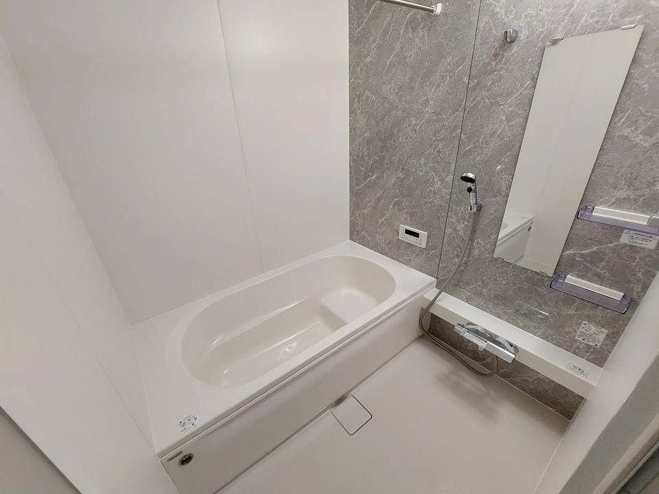 バス・シャワールーム　浴室