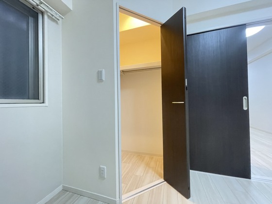 収納　※別部屋の写真です