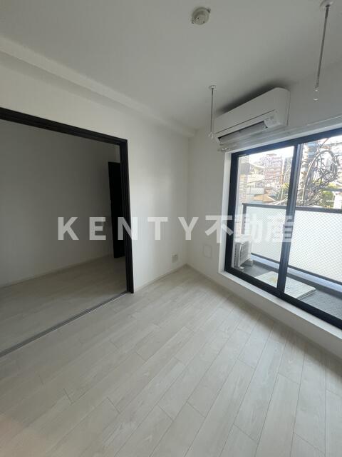 居室・リビング　使いやすい居間です