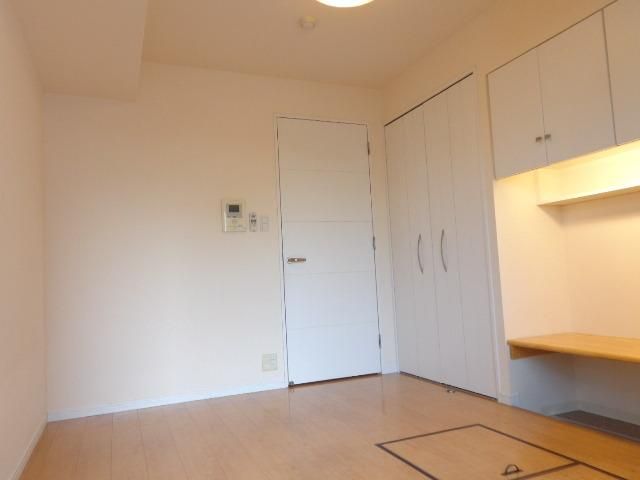 居室・リビング　洋室