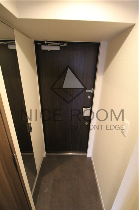 玄関　プレサンス難波フィールド　玄関　※別部屋参考写真