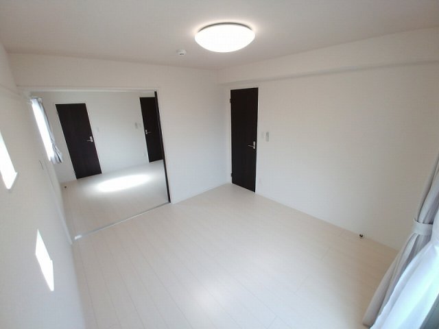 居室・リビング　居室