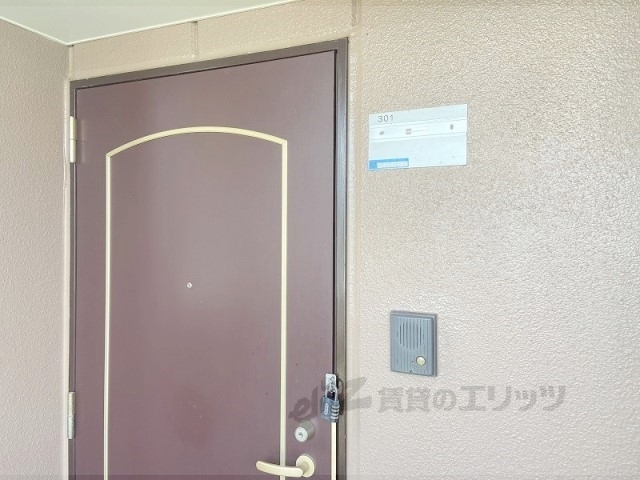 玄関　インターフォン