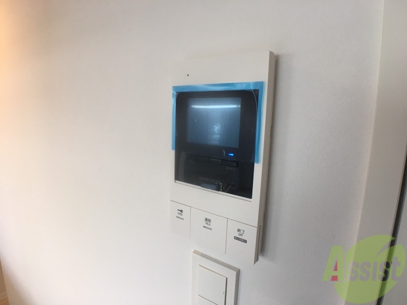 セキュリティ　ＴＶモニター付インターホンです。来客者の顔が見えるので安心！