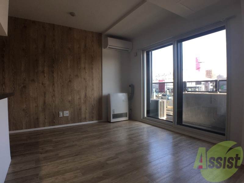 居室・リビング　広くてきれいなリビングです！快適に過ごせそうですね。