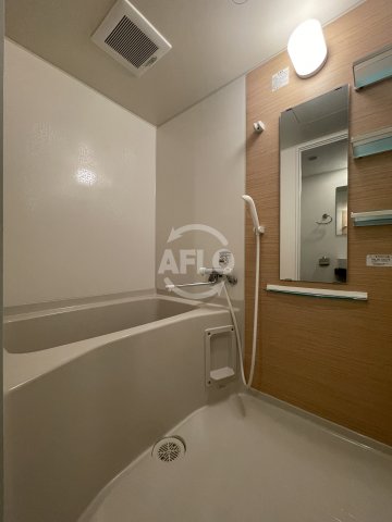 バス・シャワールーム　AFFLUENCE難波　浴室