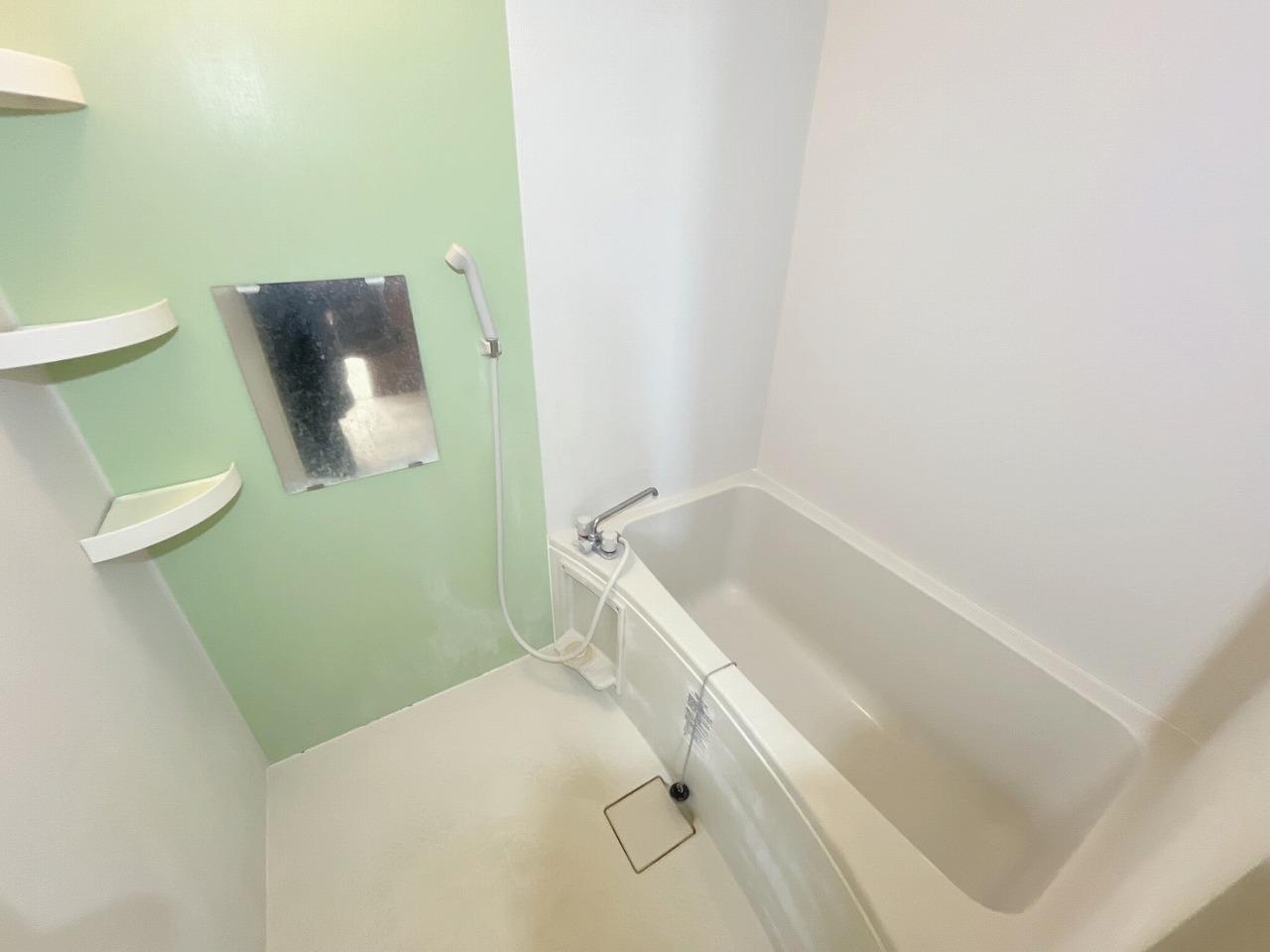 バス・シャワールーム　バスルーム・