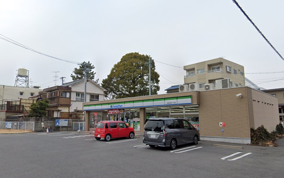 コンビニ　ファミリーマート 瑞穂本願寺二丁目店（コンビニ）まで380m