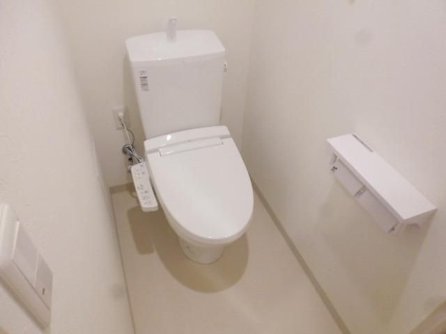 トイレ　※別部屋参照※