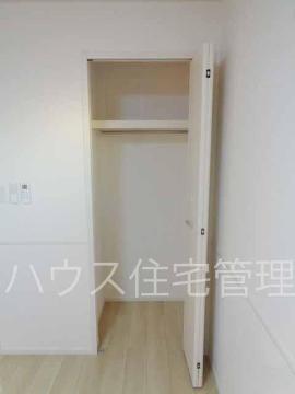 収納　クローゼット