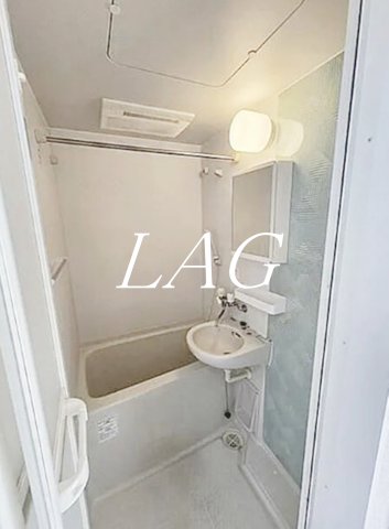 バス・シャワールーム　お風呂です。