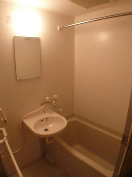 バス・シャワールーム　別室参考写真