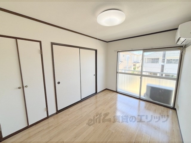 居室・リビング　洋室