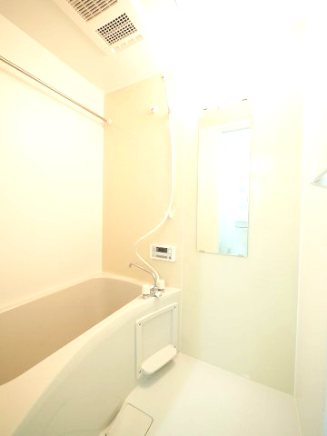 バス・シャワールーム　浴室乾燥・追焚き付のバス