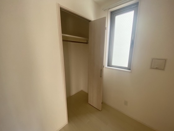 収納　※別部屋の写真です